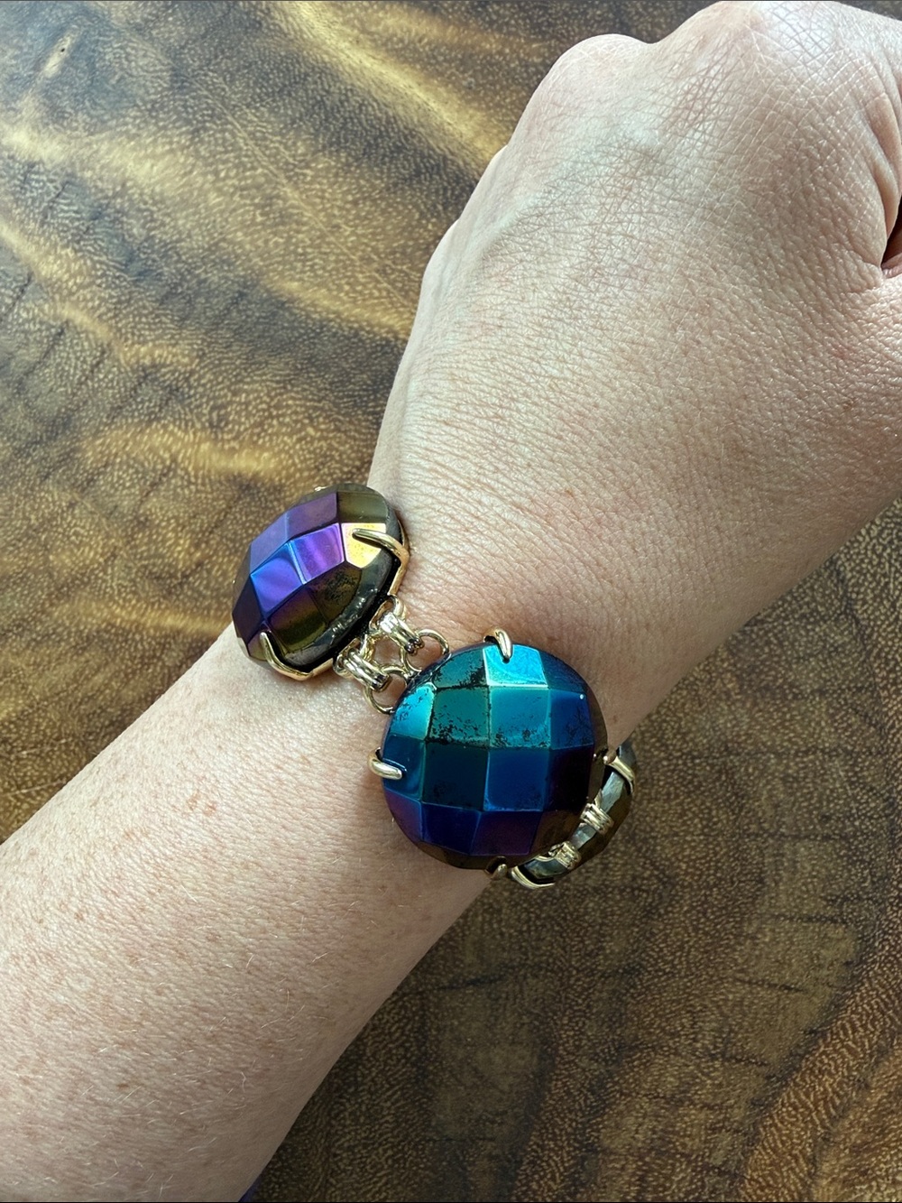 Vintage Kendra Scott Iridescent Cassie Bracelet - Picture 3 of 4